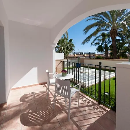 La Laguna & Golf Hotel 4*